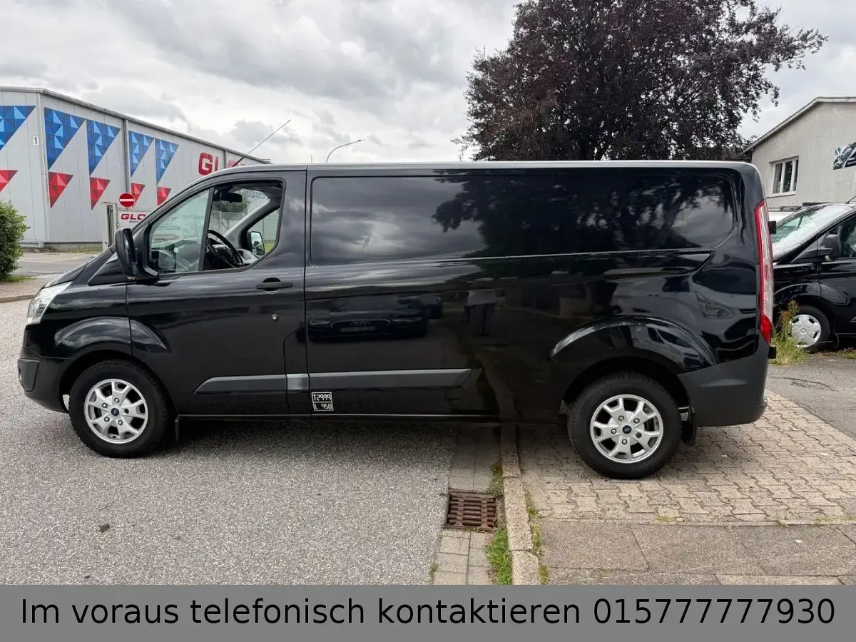Gebraucht Ford Transit Custom Trend 155 PS (114 kW) 2013 Schwarz Van