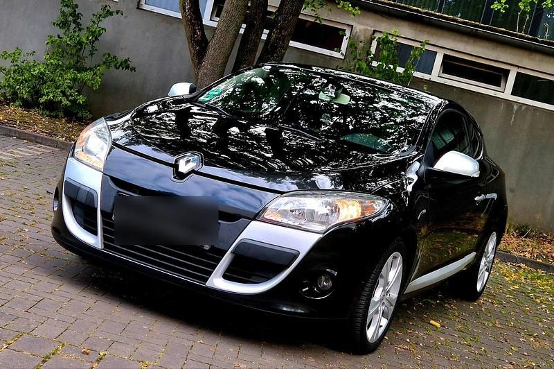 Schwarz Gebraucht 2009 Renault Mégane Coupé Coupé | 2.900 € (Superpreis) - Bild 1/4