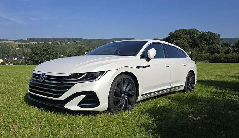 Weiß Gebraucht 2021 VW Arteon R-line Kombi | 33.000 € (Fairer Preis) - Bild 1/4