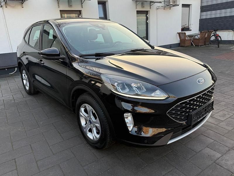 Gebraucht Ford Kuga Cool & Connect 190 PS (139 kW) 2022 Obsidianschwarz metallic SUV