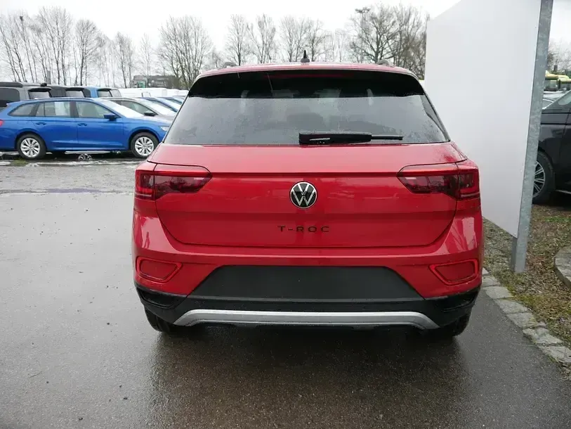 Neu VW T-Roc Style 150 PS (110 kW) 2025 Rot SUV