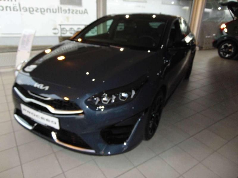 Second-hand Kia ProCeed 140 CP (102 kW) 2024 Gri Hatchback