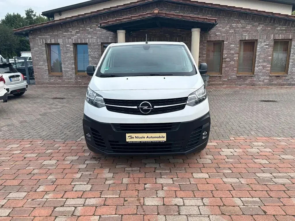 Gebraucht Opel Vivaro-e Combi Edition 120 PS (88 kW) 2022 Weiß Van / Kleinbus