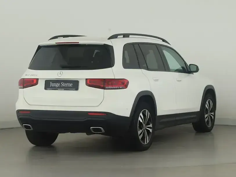 Gebraucht Mercedes GLB220 Progressive 190 PS (139 kW) 2022 Weiß SUV