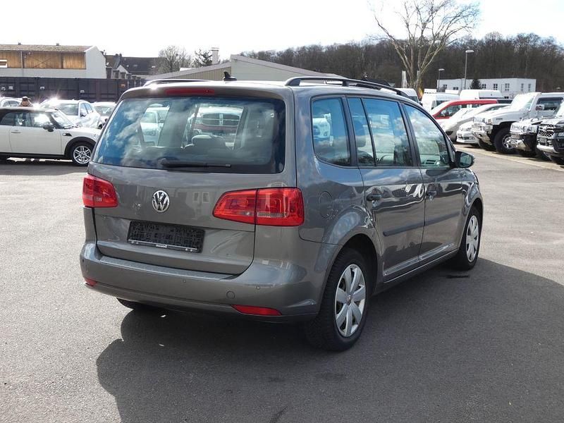 Gebraucht VW Touran 140 PS (102 kW) 2010 Grau Van / Kleinbus