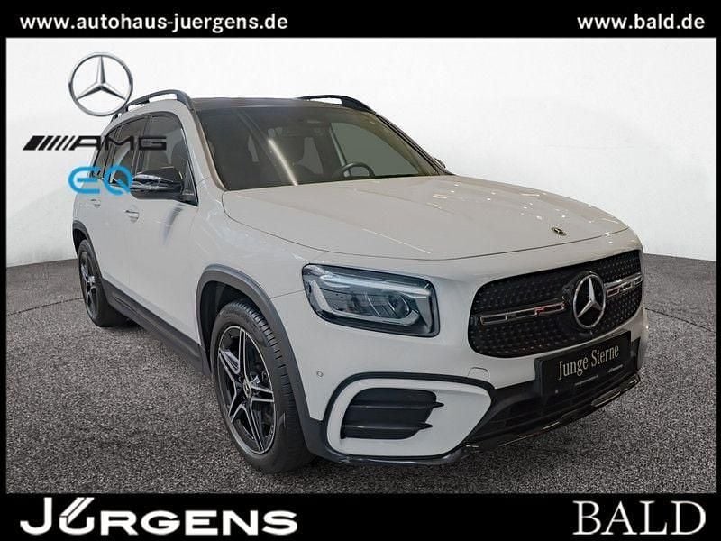 Unilack polarweiß Gebraucht 2024 Mercedes GLB200 AMG SUV | 35.390 € (Guter Preis) - Bild 1/4