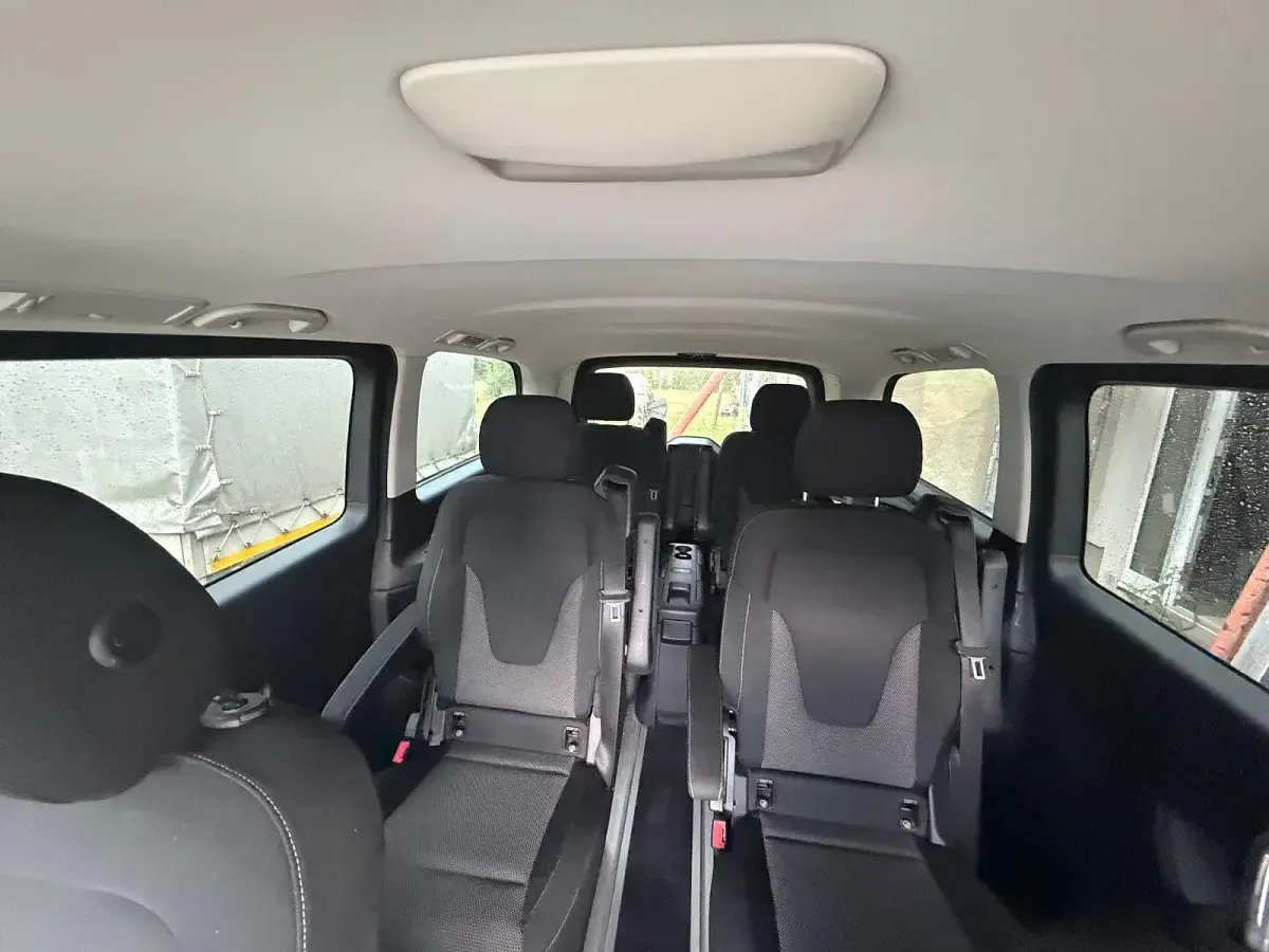 Gebraucht Mercedes V220 Avantgarde Edition 163 PS (119 kW) 2014 Van / Kleinbus