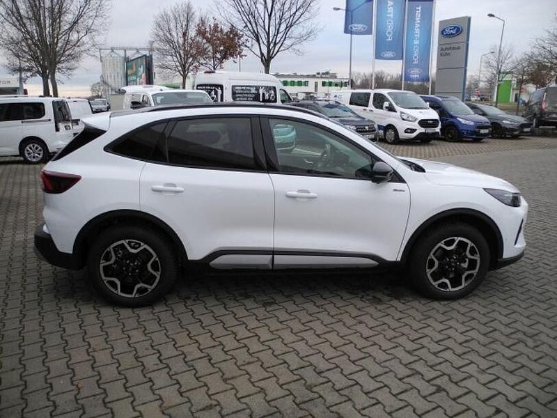 Gebraucht Ford Kuga Active X 242 PS (177 kW) 2025 Frozen white SUV