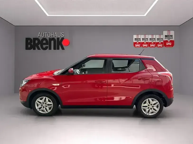 Usata SsangYong Tivoli 116 CV (85 kW) 2018 Rosso SUV