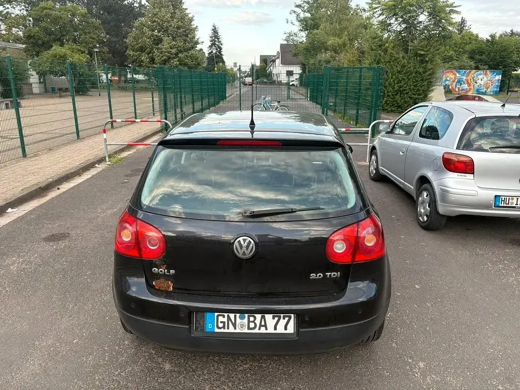 Gebraucht VW Golf V 75 PS (55 kW) 2007 Schwarz Limousine