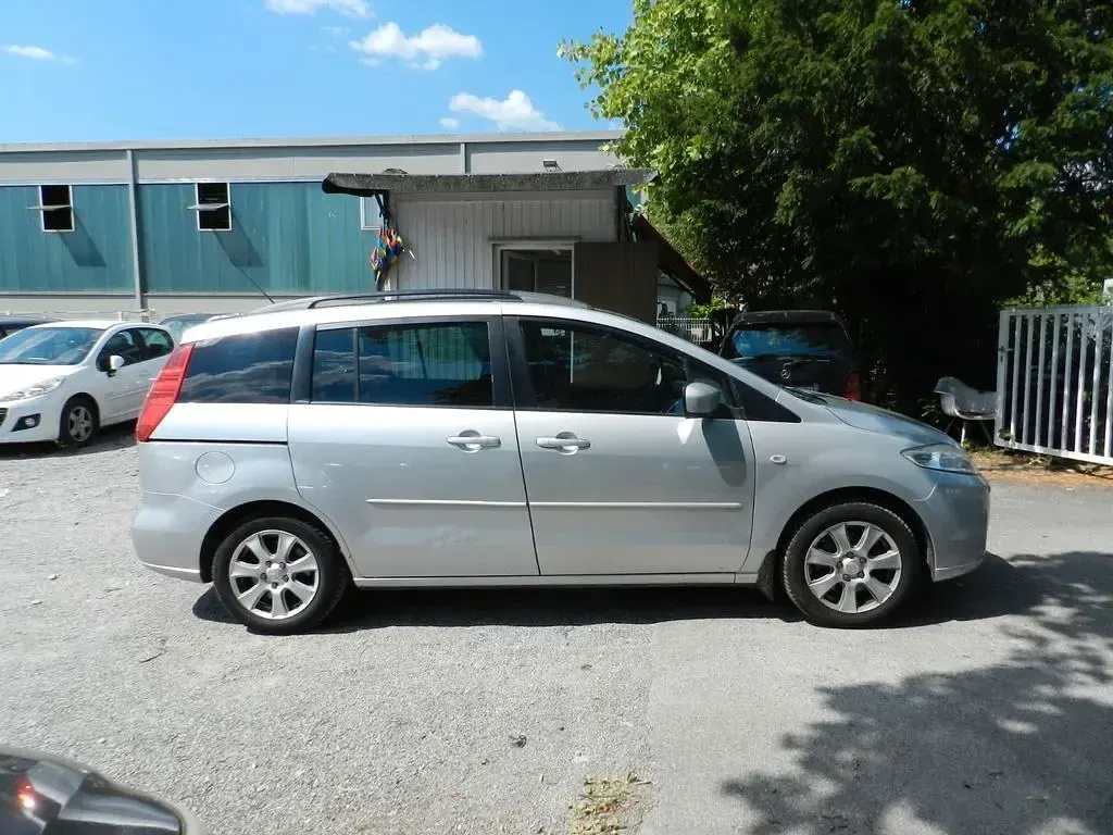 Gebraucht Mazda 5 145 PS (106 kW) 2008 Silber Van / Kleinbus