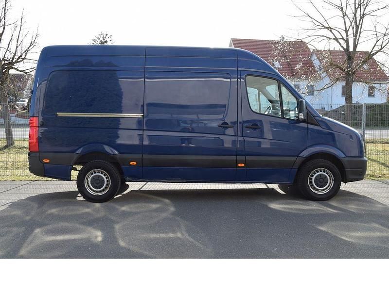 Gebraucht VW Crafter 163 PS (119 kW) 2016 Blau Van