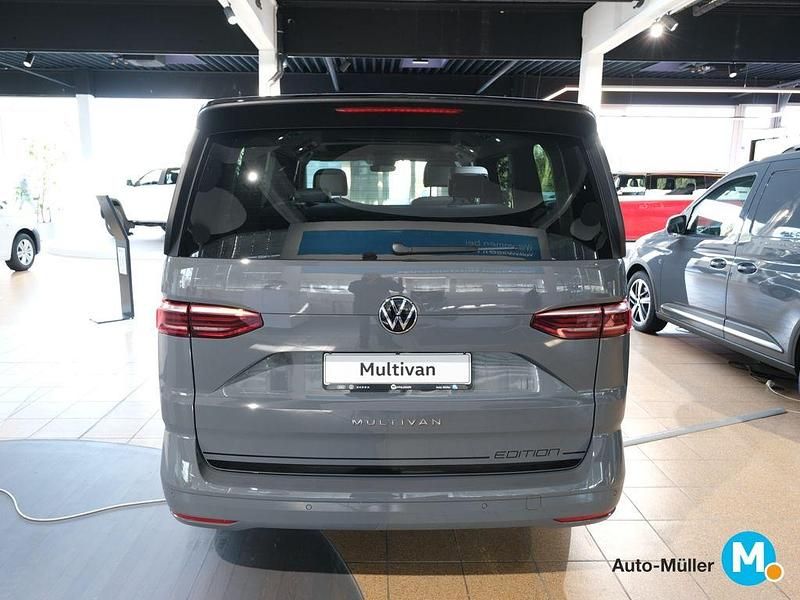 Neu VW Multivan Edition 150 PS (110 kW) 2026 Grau Van
