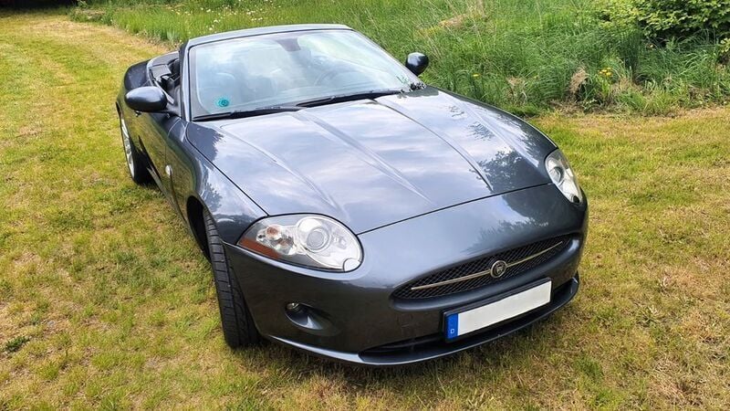 Grau Gebraucht 2007 Jaguar XK Cabrio | 17.850 € (Guter Preis) - Bild 1/4