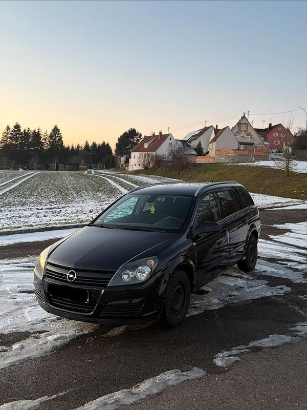Schwarz Gebraucht 2005 Opel Astra Kombi | 550 € (Superpreis) - Bild 1/4