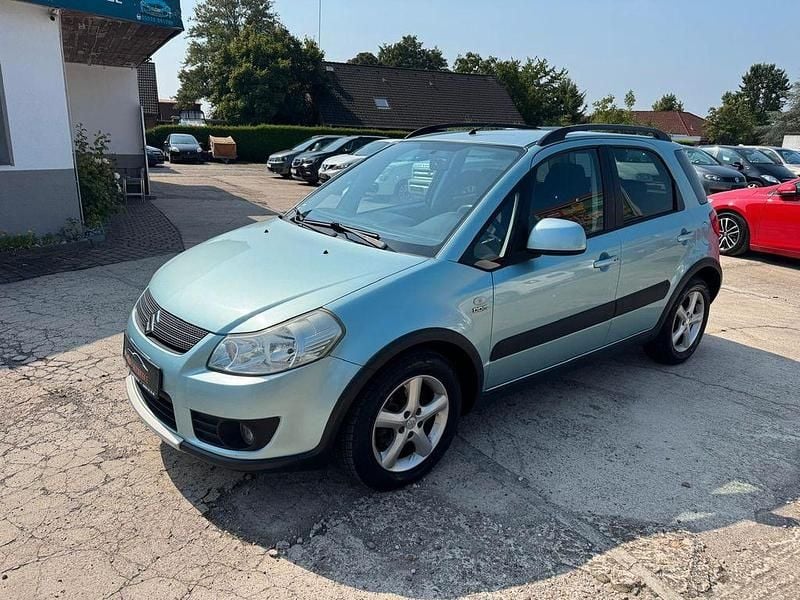 Grün Gebraucht 2007 Suzuki SX4 Club Limousine | 3.450 € (Fairer Preis) - Bild 1/4