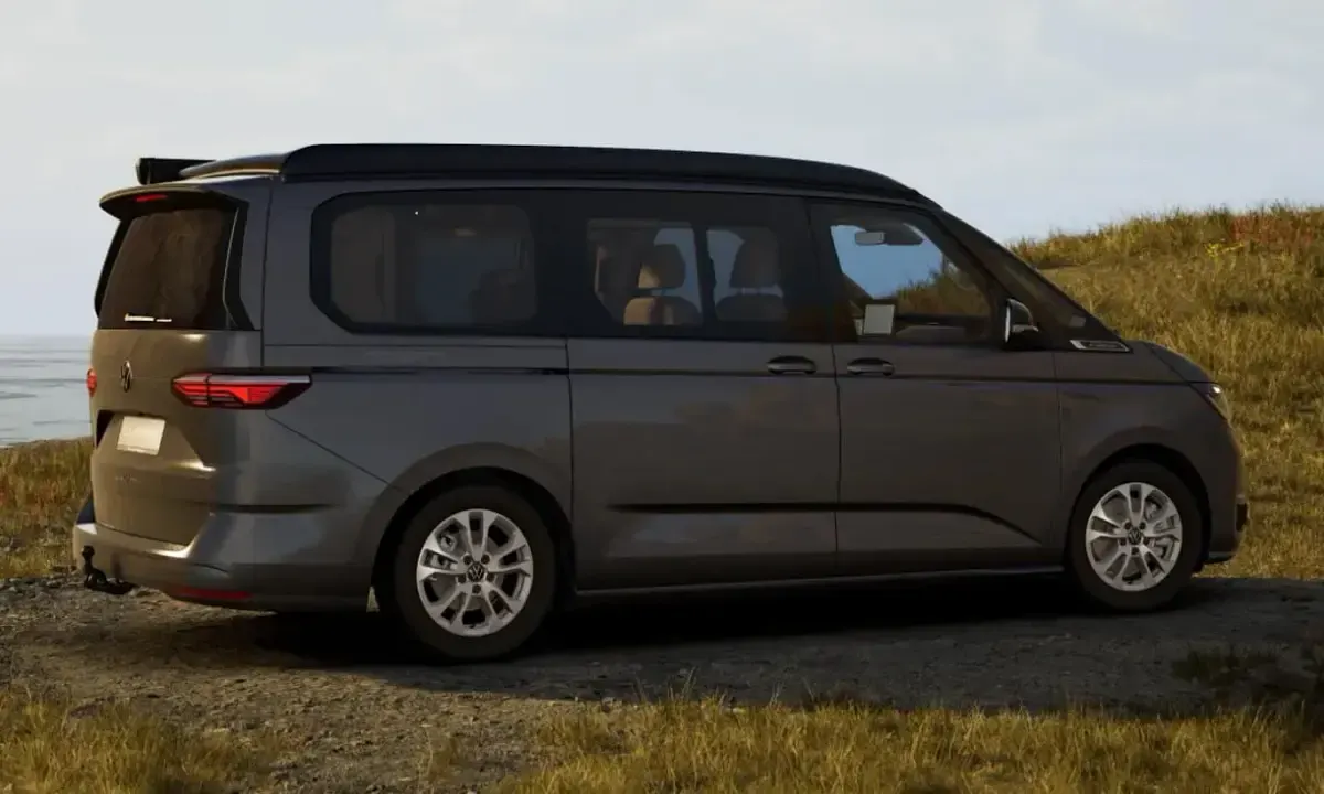 Neu VW California California 150 PS (110 kW) 2026 Indiumgrau metallic / dach: schw Van