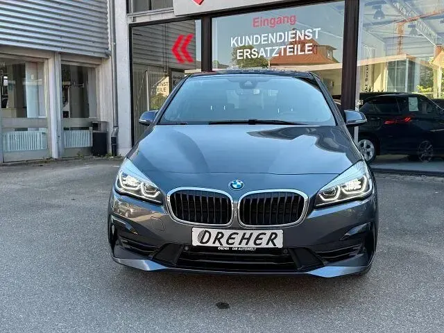 Brugt BMW 218 Advantage 140 HK (102 kW) 2019 Grå MPV