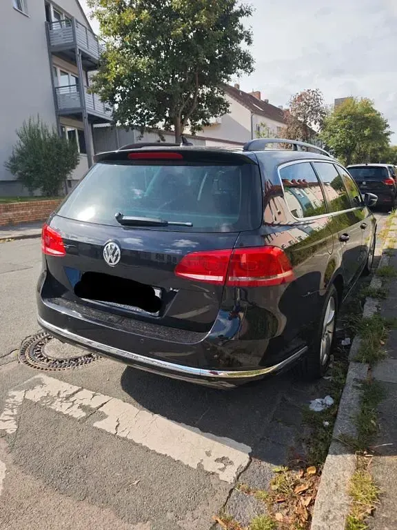 Gebraucht VW Passat Comfortline 140 PS (102 kW) 2014 Schwarz Kombi