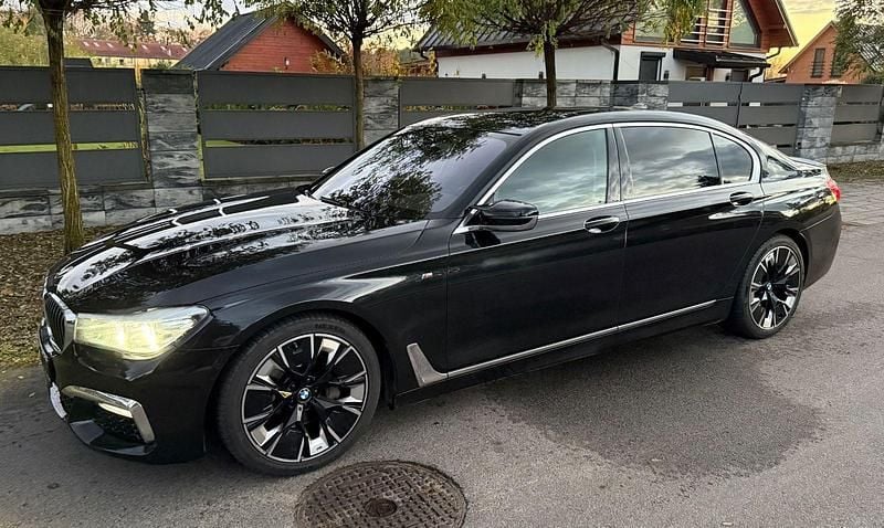 Gebraucht BMW 730L M Sport 265 PS (194 kW) 2017 Schwarz Limousine