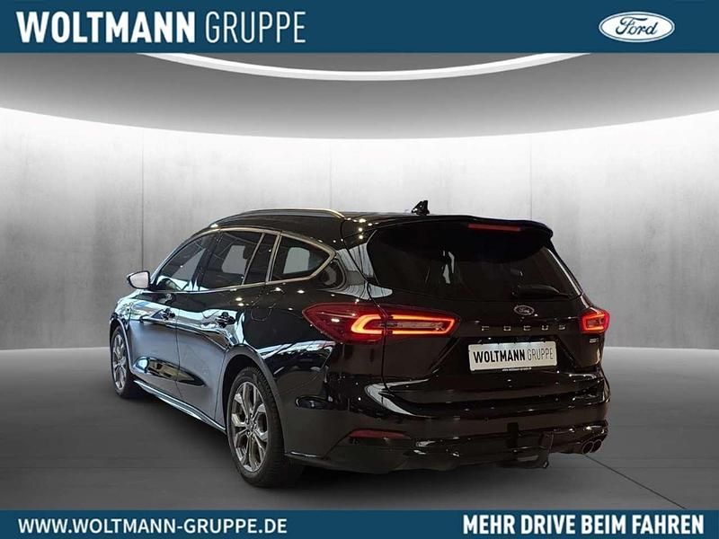 Gebraucht Ford Focus ST-Line 125 PS (91 kW) 2023 Schwarz Kombi