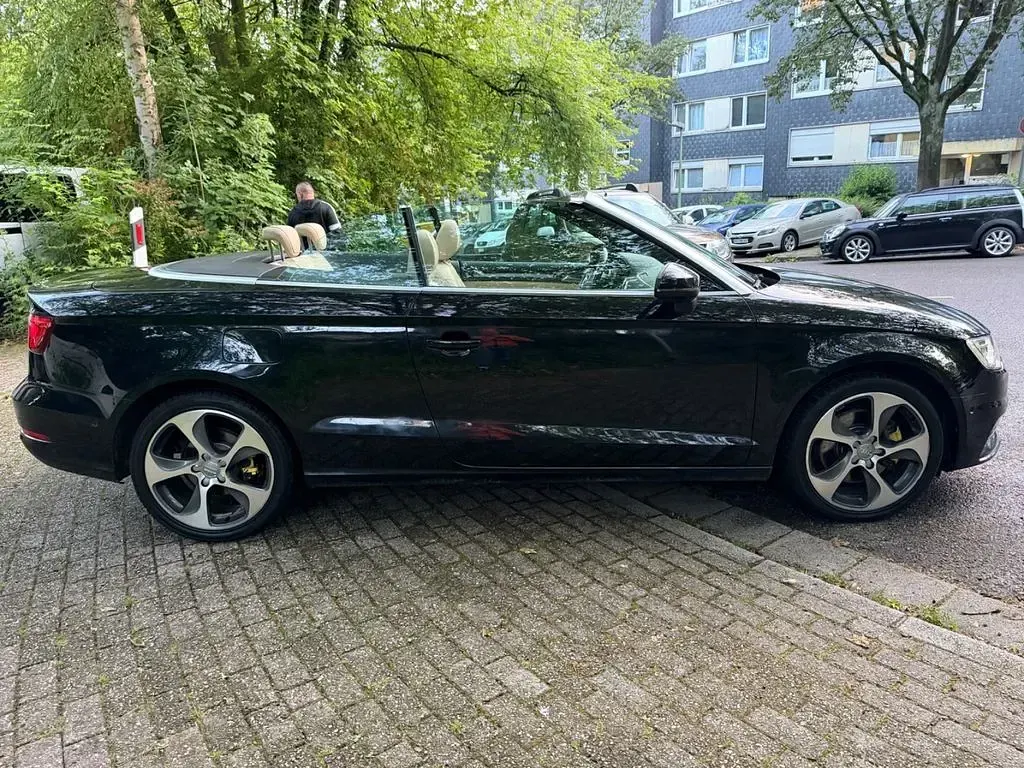 Gebraucht Audi A3 Cabriolet Ambiente 179 PS (131 kW) 2014 Schwarz Cabrio