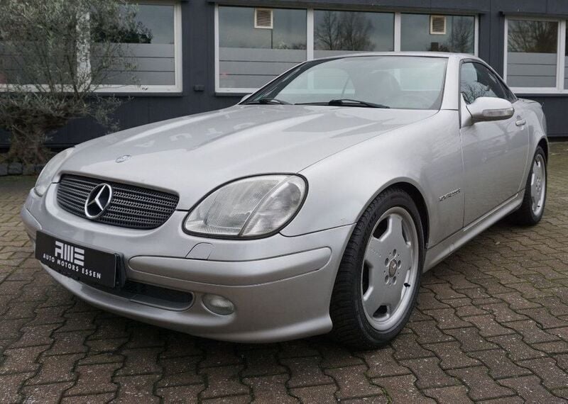 Silber Gebraucht 2003 Mercedes SLK200 Cabrio | 3.549 € (Superpreis) - Bild 1/4