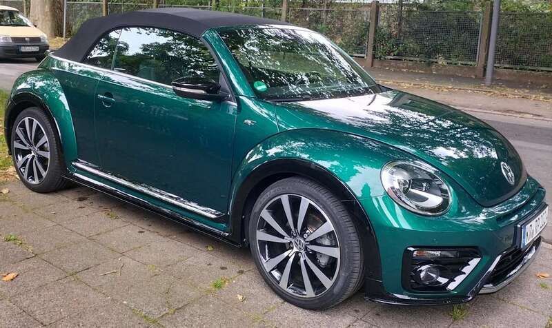Bottle green sonderlackierung Gebraucht 2018 VW Beetle R-line Cabrio | 33.695 € - Bild 1/4