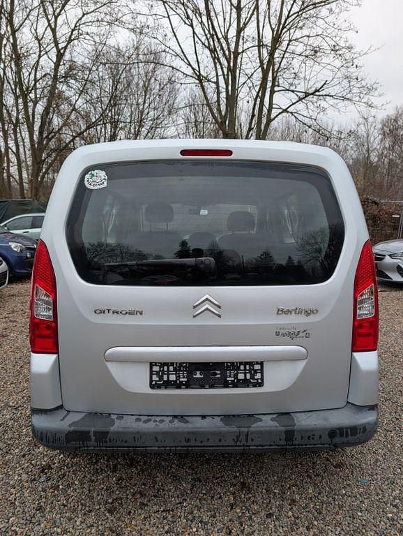 Gebraucht Citroën Berlingo 98 PS (72 kW) 2011 Silber Van / Kleinbus