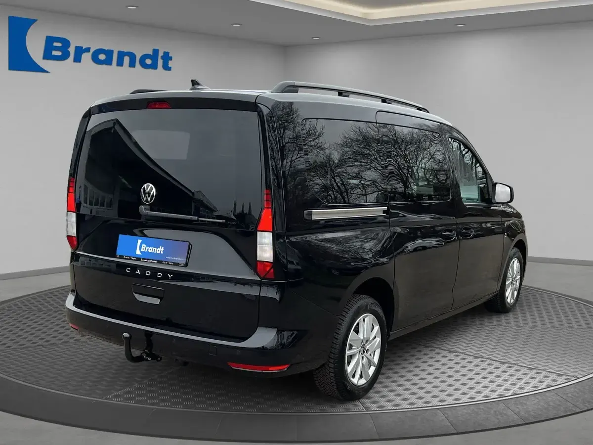Neu VW Caddy Life 116 PS (85 kW) 2026 Schwarz Van / Kleinbus