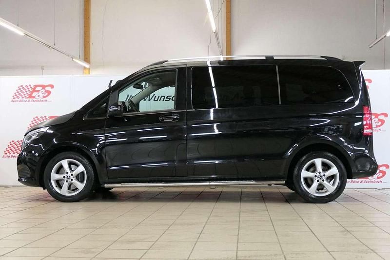 Gebraucht Mercedes V220 Edition 190 PS (139 kW) 2019 Obsidianschwarz Van / Kleinbus