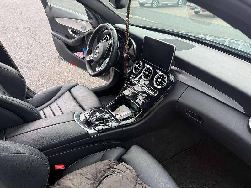 Gebraucht Mercedes C250 AMG line 204 PS (150 kW) 2017 Kombi