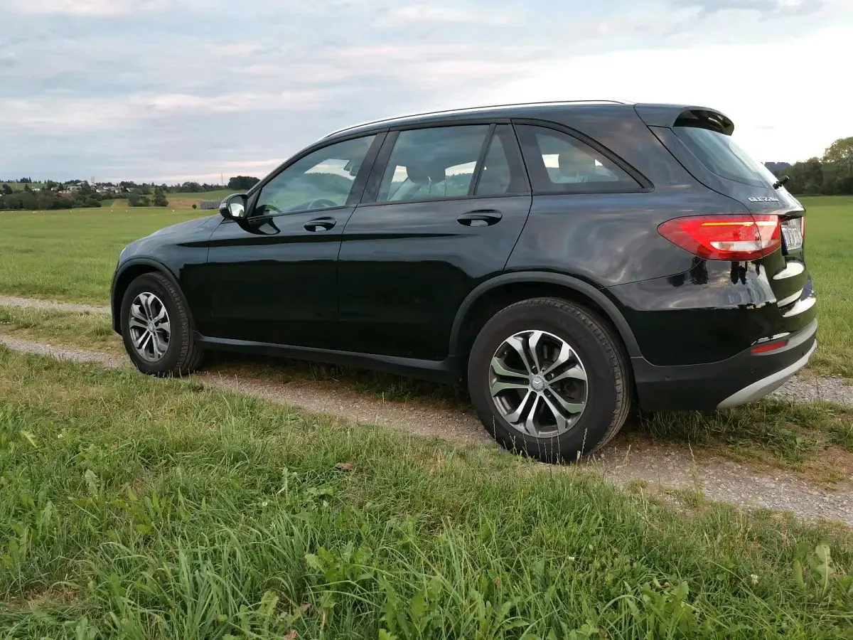 Gebraucht Mercedes GLC220 170 PS (125 kW) 2016 Schwarz SUV