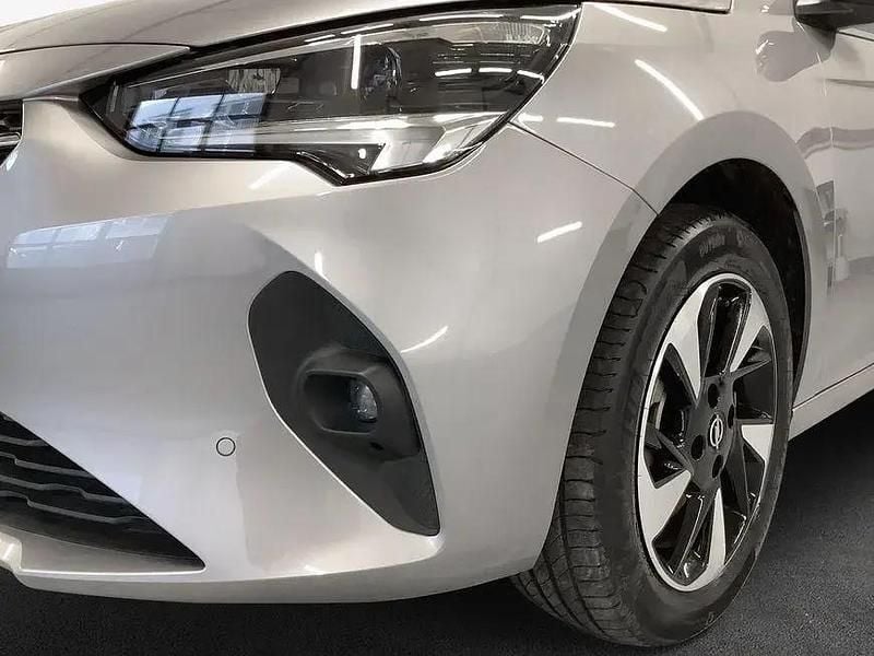 Gebraucht Opel Corsa-e Elegance 100 kW (136 PS) 2022 Silber Kleinwagen
