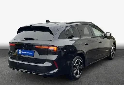Gebraucht Opel Astra 131 PS (96 kW) 2025 Karbon schwarz metallic Kleinwagen