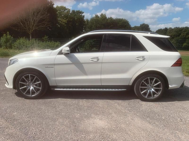 Weiß Gebraucht 2015 Mercedes GLE63 AMG AMG SUV | 38.000 € (Superpreis) - Bild 1/1