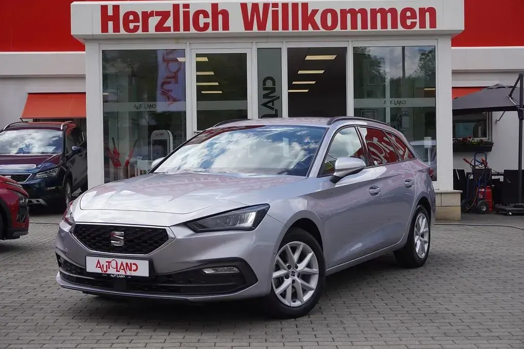 Gebraucht Seat Leon ST Style 131 PS (96 kW) 2021 Silber Kombi