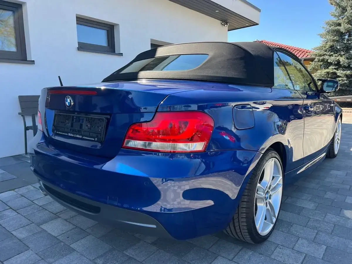 Gebraucht BMW 120 Cabriolet M Sport 177 PS (130 kW) 2011 Lemansblau metallic Cabrio