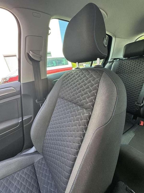 Gebraucht VW Golf VII Join 116 PS (85 kW) 2019 Schwarz Kleinwagen