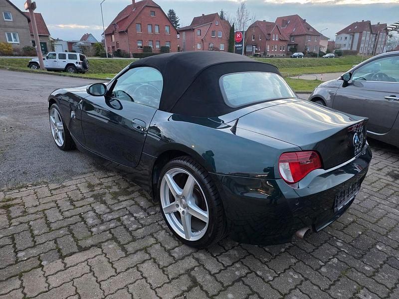Gebraucht BMW Z4 Sport Line 150 PS (110 kW) 2007 Tiefgruen Cabrio
