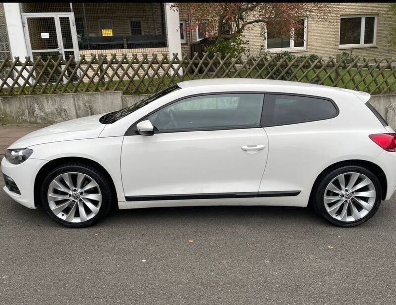 Weiß Gebraucht 2009 VW Scirocco Team Coupé | 5.700 € (Superpreis) - Bild 1/4