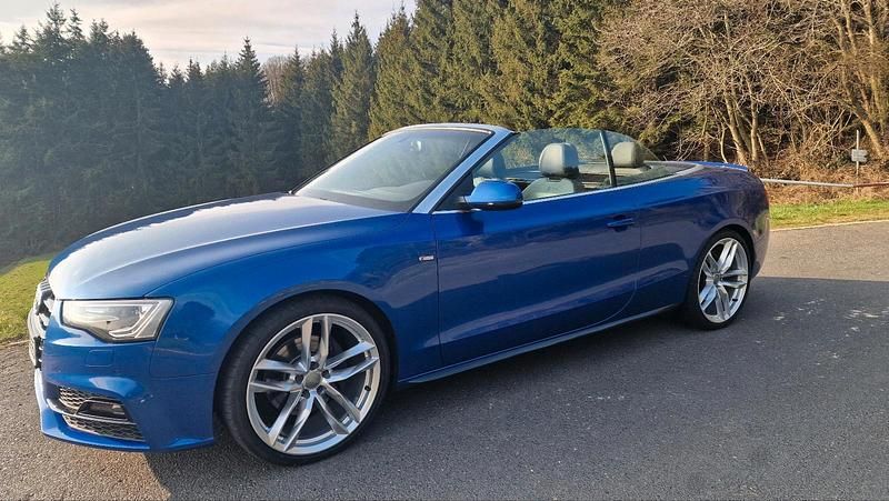 Gebraucht Audi A5 Cabriolet S-Line 218 PS (160 kW) 2016 Blau Cabrio