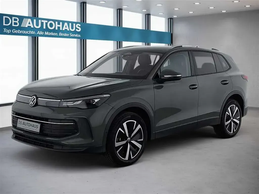 Gebraucht VW Tiguan Life 193 PS (141 kW) 2024 SUV