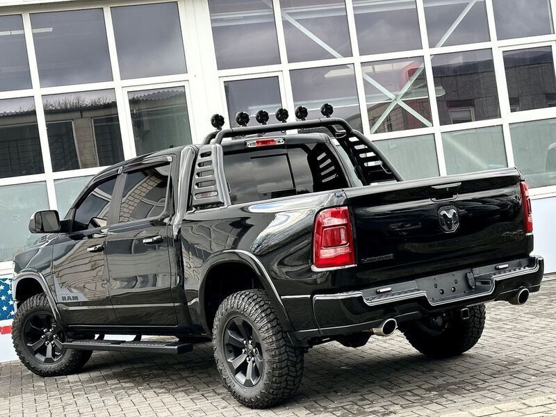Schwarz Gebraucht 2021 Dodge Ram Abholung | 48.400 € (Fairer Preis) - Bild 1/4