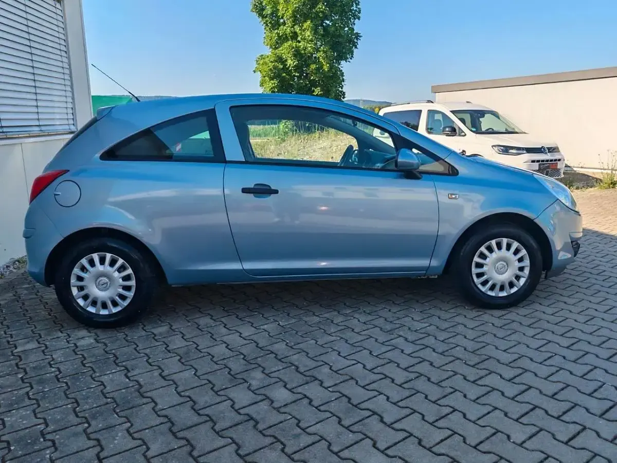 Gebraucht Opel Corsa Selection 60 PS (44 kW) 2009 Aeroblau mi2 Kleinwagen