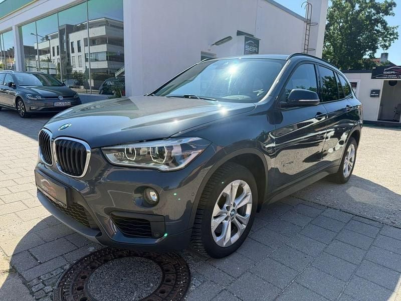 Grau Gebraucht 2016 BMW X1 Advantage SUV | 13.900 € (Fairer Preis) - Bild 1/4