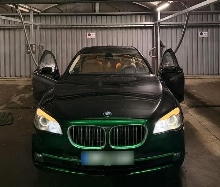 Gebraucht BMW 730 245 PS (180 kW) 2010 Schwarz Limousine