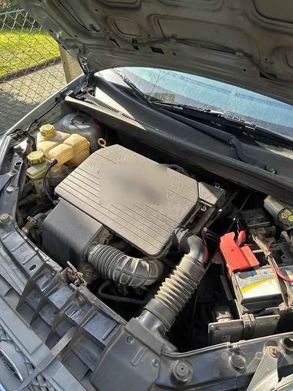 Gebraucht Ford Fiesta 70 PS (51 kW) 2007 Andere farben Kleinwagen