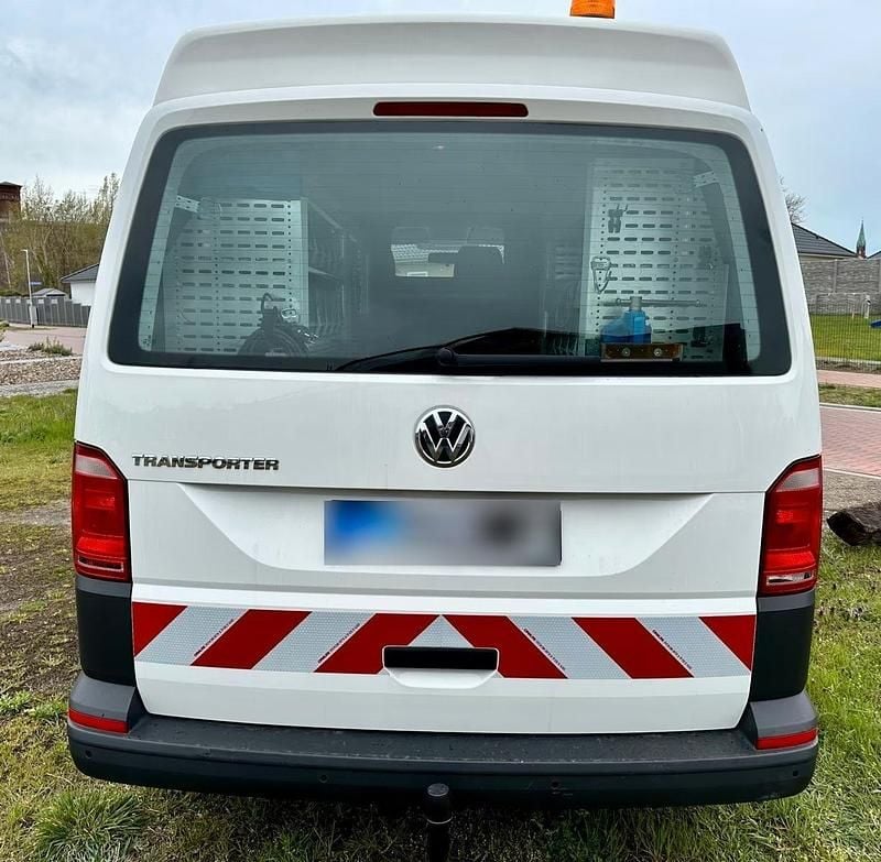 Używany VW Transporter 102 KM (75 kW) 2019 Biały Van