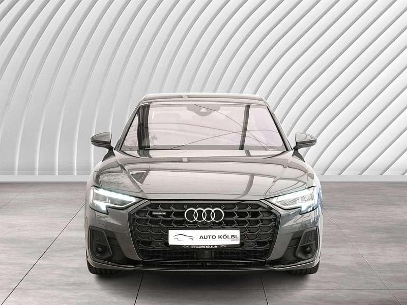 Second-hand Audi A8 286 CP (210 kW) 2022 Gri Berlinǎ